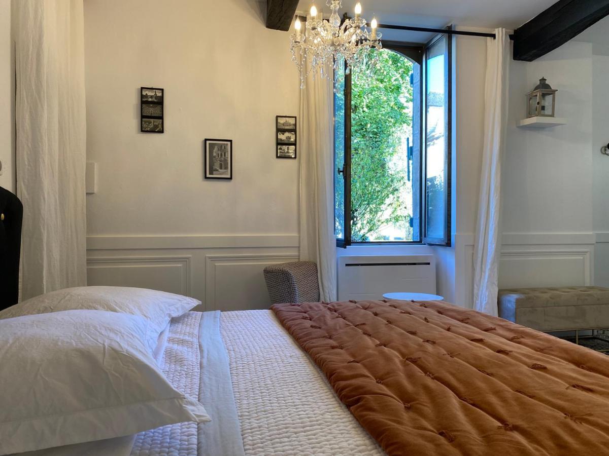 Chambre D'Hote 1787 : Les Terrasses Des Pyrenees Laloubere 외부 사진